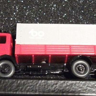 ww3-mb030-mb-100-jahre-rote-lkw-set-025-dscf4385