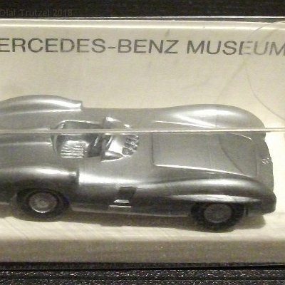ww3-mb050-silberpfeil-mercedes-benz-museum-techno-classica-1992-020-dscf2846