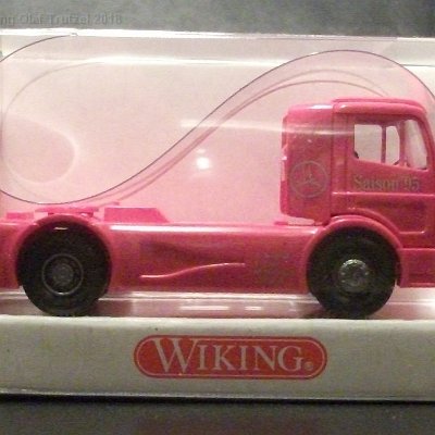 ww3-mb056j-ww2-0441-mb-truck-pink-saison-95--neutrale-podestschachtel-pc-box-020-dscf2420