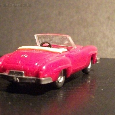 ww3-mb058-mb-cabrios-rot-in-videohuelle40-jahre-mercedes-sl-060-dscf6219