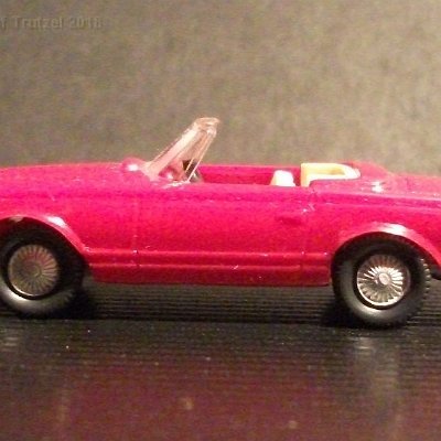 ww3-mb058-mb-cabrios-rot-in-videohuelle40-jahre-mercedes-sl-060-dscf6230