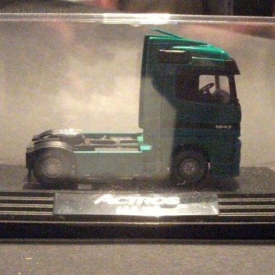 ww3-mb080c-mercedes-actros-1843-gruen-iaa-1996-pc-box-025-dscf4838