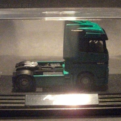 ww3-mb080c-mercedes-actros-1843-gruen-iaa-1996-pc-box-025-dscf4839