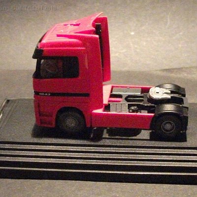 ww3-mb080e-mercedes-truck-of-the-year-1997-rot-euromagazin-pc-box-020-dscf4803
