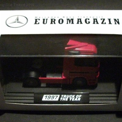 ww3-mb080e-mercedes-truck-of-the-year-1997-rot-euromagazin-pc-box-020-dscf4808