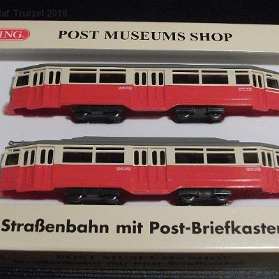 ww3-post039-strassenbahn-beige-rot-wie-hh-hochahn-040-dscf4359