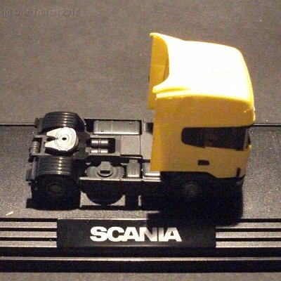 ww3-scania18--zugmaschine-144-l-gelb-pc-box-023-dscf4852