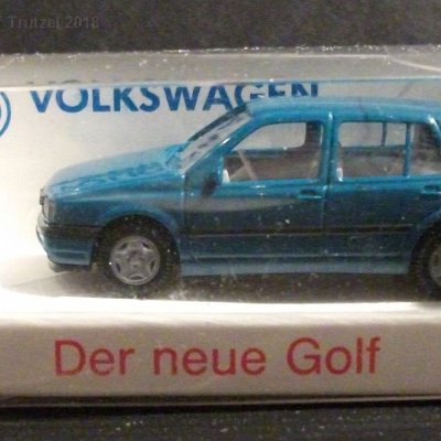 ww3-vw016d-golf-iii-4-tuerig-blautuerkis-der-neue-golf-dwmwmh-006-dscf7957