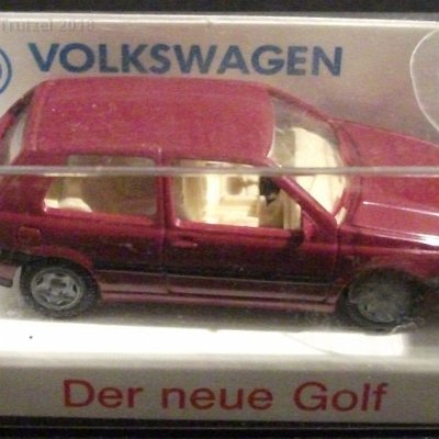 ww3-vw022x-golf-iii-2-tuerig-violett-der-neue-golf-oeffentlichkeitsarbeit-ups-025-dscf7733