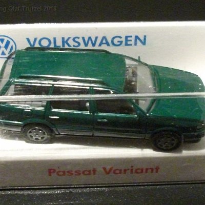 ww3-vw030b-vw-passat-variant-gruen-pc-box-009-dscf2424