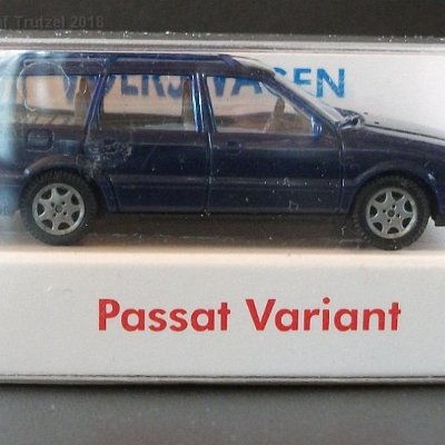 ww3-vw030c-vw-passat-variant-blau-006-dscf2836