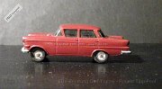 ww2-0110-02-a-opel-kapitaen-rotbraun-030045-dscf9043