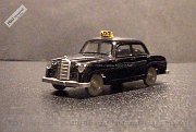 ww2-0149-02-mb-180-taxi-80proz-schmaler-grill-085120-dscf4264