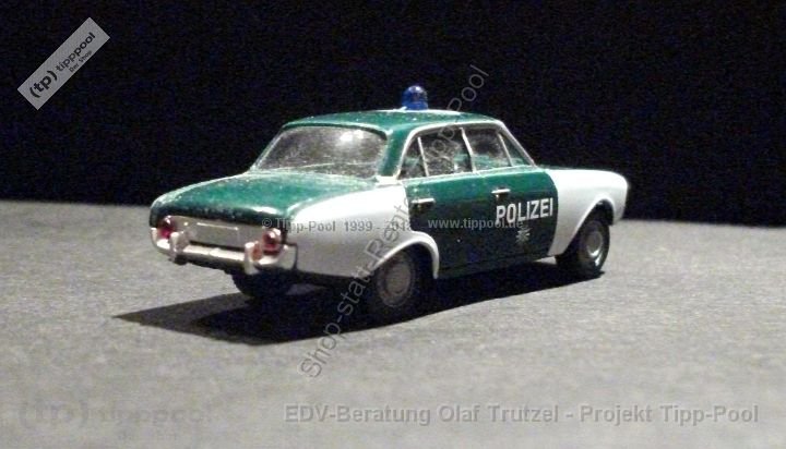 ww2-0864-02-ford-taunus-17-m-badewanne-polizei-012-dscf7270