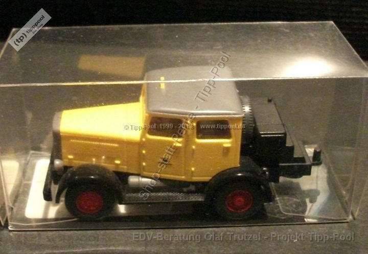 ww3-postxxx04-hanomag-st-100-wie-ww2-0854-02-aber-zh-gross-009-dscf1837