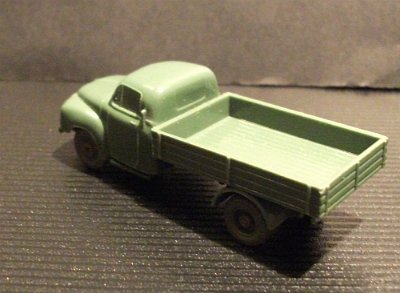 WW1-0352-02-B-Opel-Blitz-mairgruen-oP-025040-DSCF4811