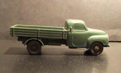 WW1-0352-02-B-Opel-Blitz-mairgruen-oP-025040-DSCF4812