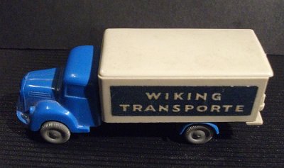 WW1-0540-10-A-MB-L-3500-Wiking-Transporte-sw-himmelblau-050080-DSCF0342