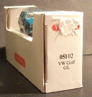 WW2-0051-02-CorB_02-Golf-III-GL-4-tuerig-blautuerkis-005015-DSCF7804