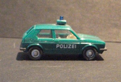 WW2-0104-01-BC-VW--Golf-Polizei-Chassis-basaltgrau-006009-DSCF3021