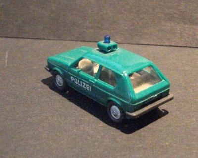 WW2-0104-01-BC-VW--Golf-Polizei-Chassis-basaltgrau-006009-DSCF3022