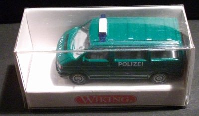 WW2-0109-00-18-VW-Caravelle-Polizei-DSCF7457