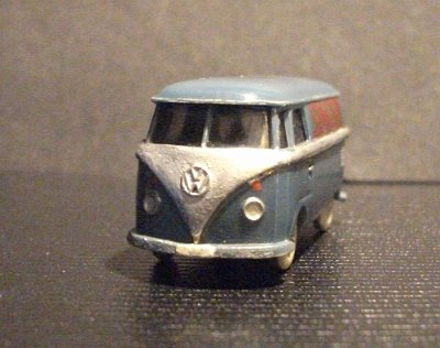 WW2-0310-08-XX-VW-T1-Bus-blaugrau-gesupert-top-045060-DSCF4577