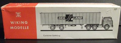 WW2-0527-03-A-US-Zugmaschine-mit--SeaLand-Container-Sattelzug-OVP-012017-DSCF6177