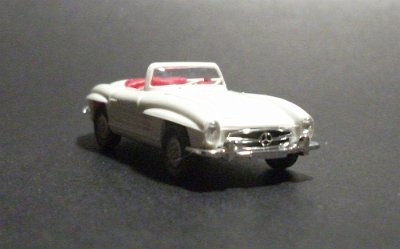 WW2-0834-01-A-MB-300-SL-Cabrio-grauweiss-DSCF0644