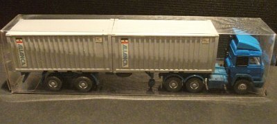 WW3-Alianca002-X-DAF-3300-nicht-ww2-0524-10-2x20ft-Container-029-DSCF1849