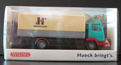 WW3-Hueck_Cie002a-MB-LP-814-Logo-hinten-040-DSCF2725