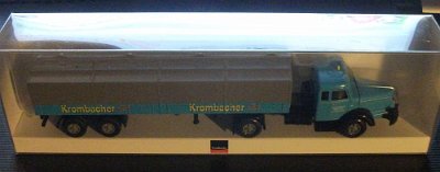 WW3-Krombacher-999012-Buessing-8000-OVP-mit-kleinem-Logo-025-DSCF0467-CPY00040005