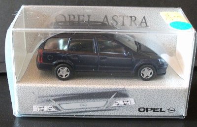 WW3-Opel003-Opel-Astra-Caravan-Kombi-008-DSCF2806