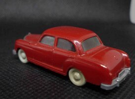 WW2-0220-XX-X-P1840711