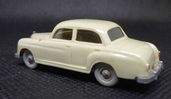 WW2-0220-XX-X-P1840758