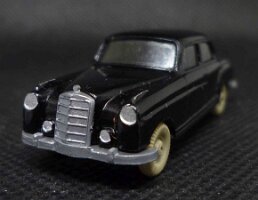 WW2-0220-XX-X-P1840786